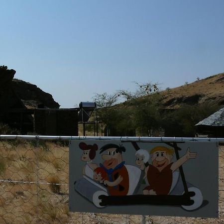 Rooiklip Camp Flintstone Apartment Exterior photo