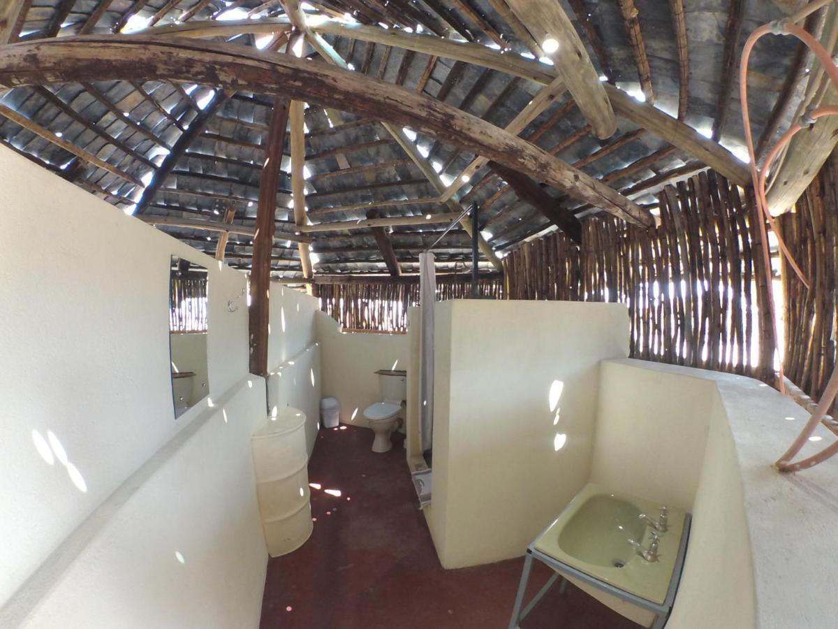 Rooiklip Camp Flintstone Apartment Exterior photo
