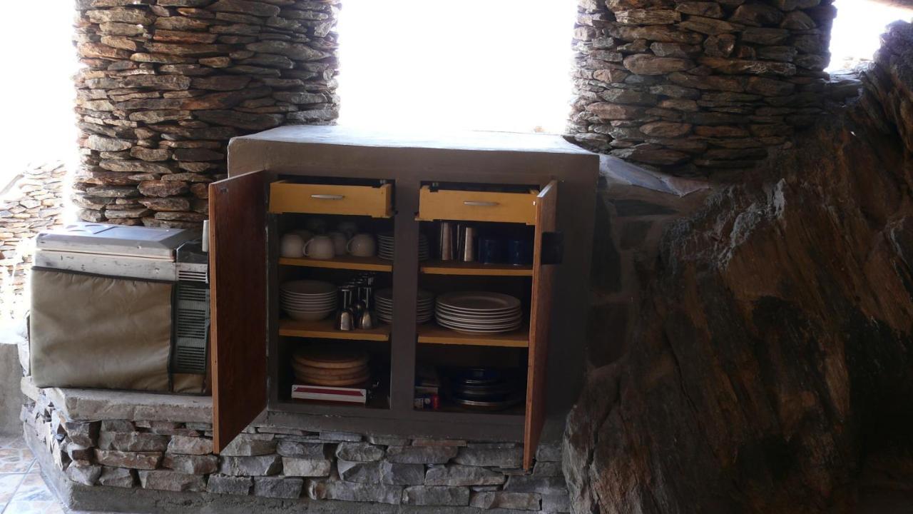 Rooiklip Camp Flintstone Apartment Exterior photo