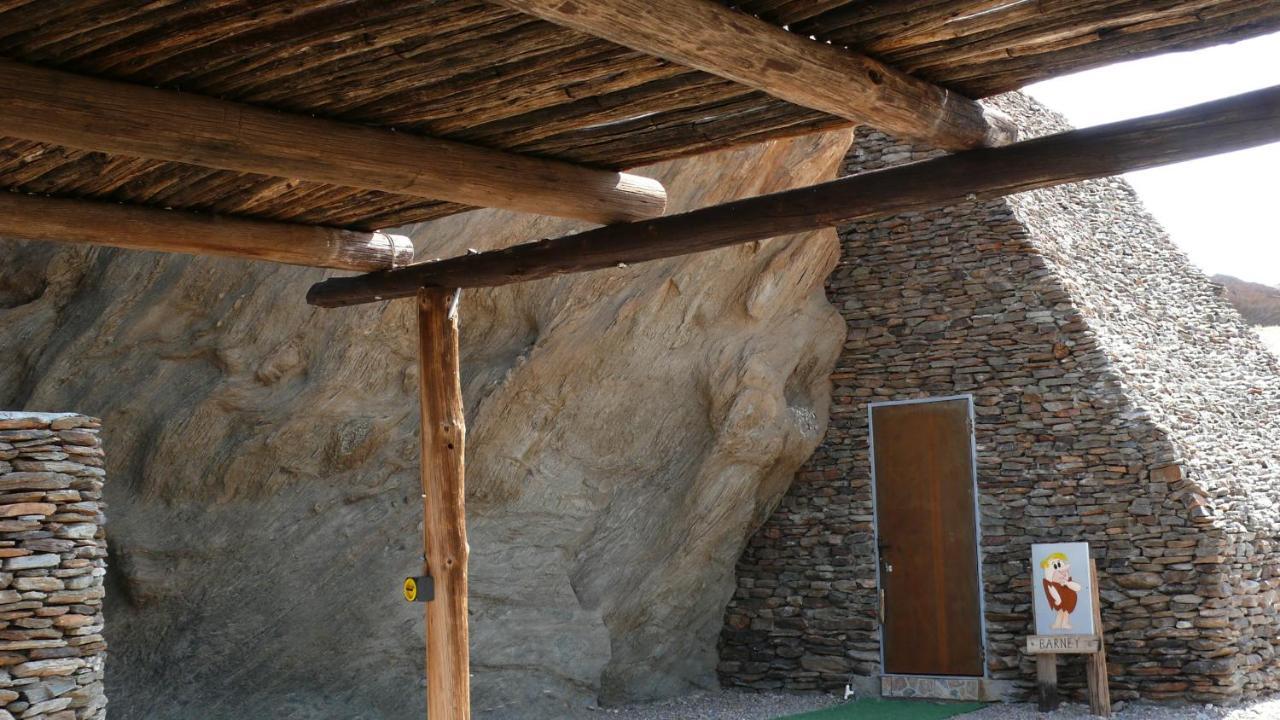 Rooiklip Camp Flintstone Apartment Exterior photo