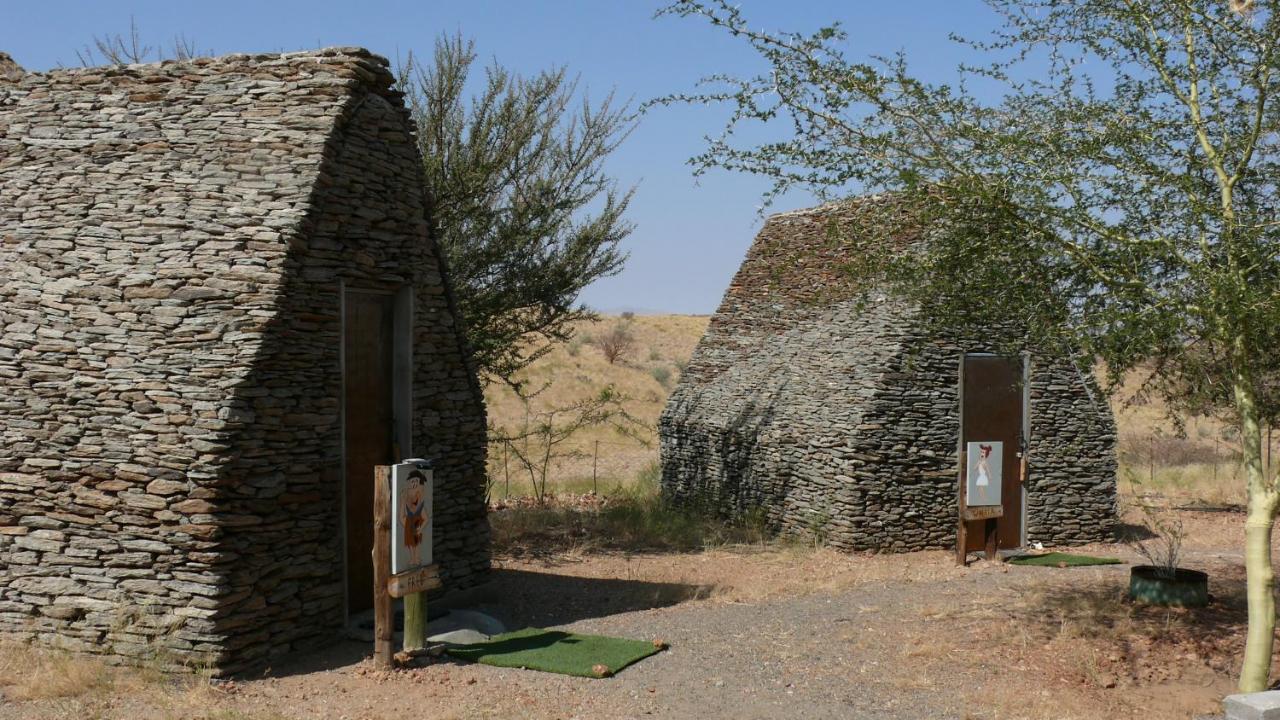 Rooiklip Camp Flintstone Apartment Exterior photo